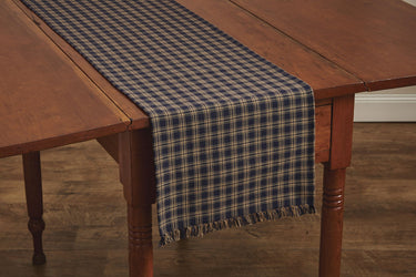 Sturbridge Table Runner 54